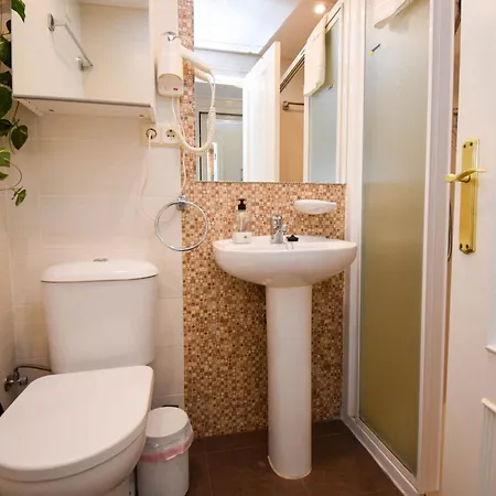 דירה Ref 275 With Ocean View פואנגירולה