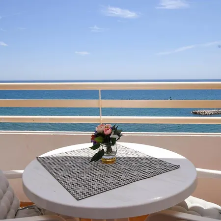 Ref 275 With Ocean View