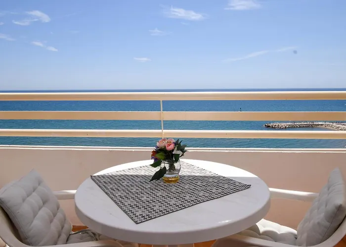 Ref 275 With Ocean View