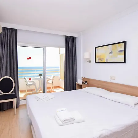 Apartment Ref 275 With Ocean View *